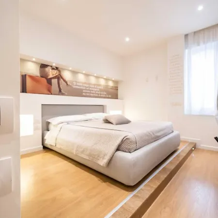 F53 Kevin's Charming Guest house 2*