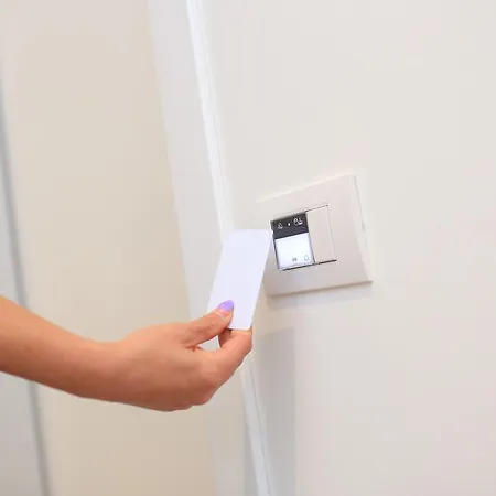 F53 Kevin's Charming Alghero